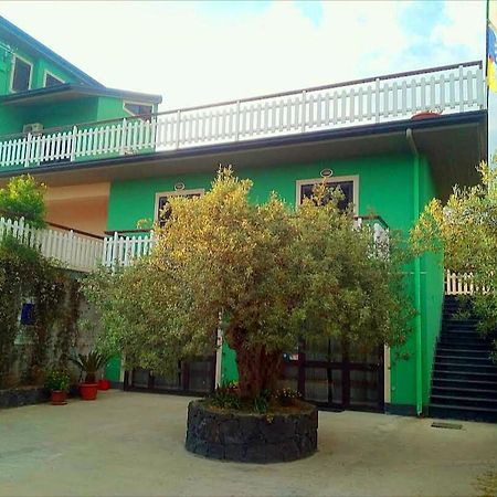 Azienda Agricola Cuntarati Bronte Kültér fotó