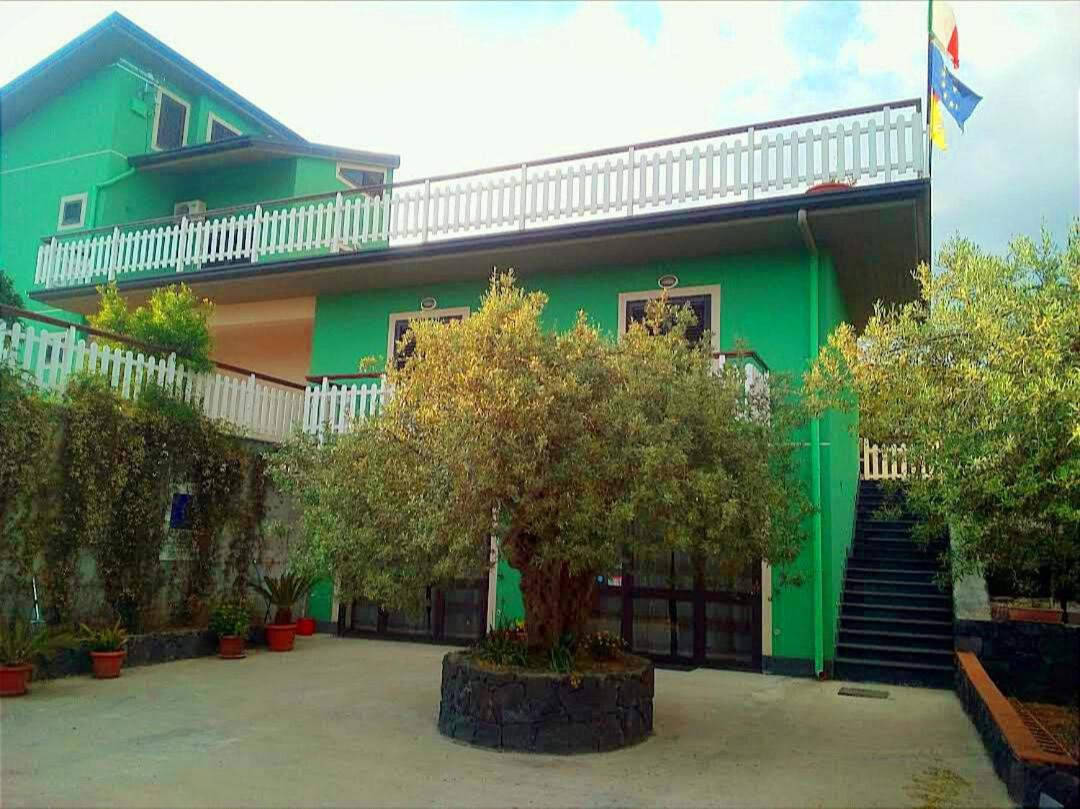 Azienda Agricola Cuntarati Bronte Kültér fotó